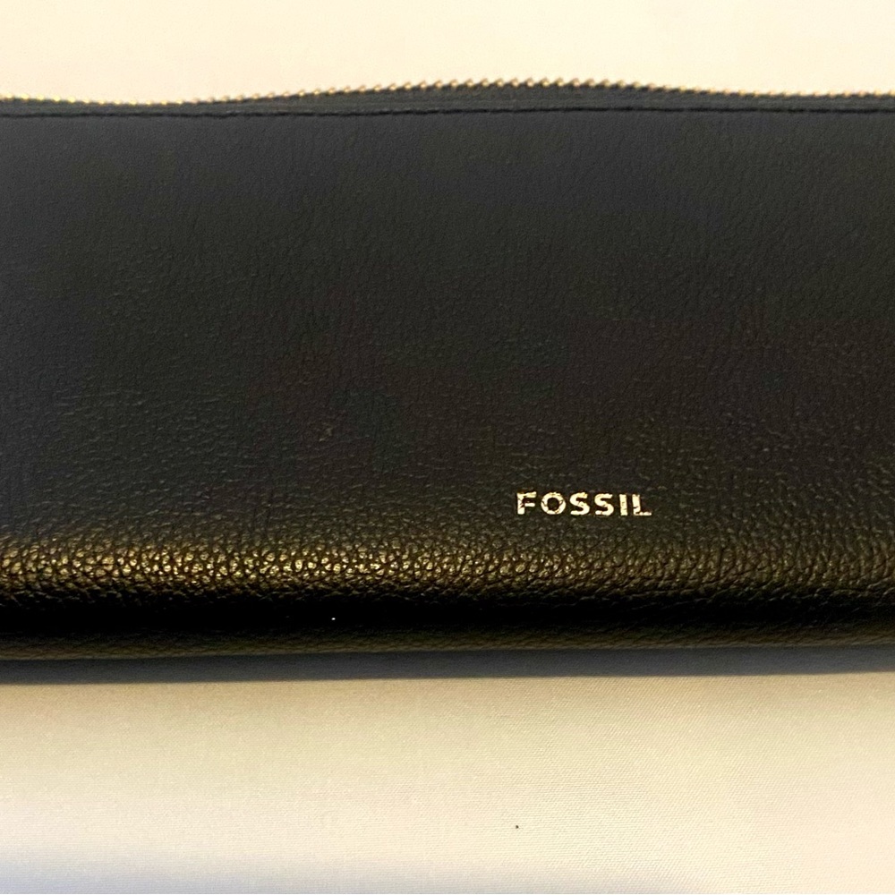 Fossil Black Leather Lainie Clutch